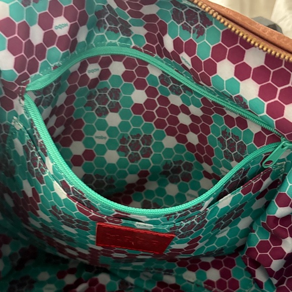 HOBO Rich Brown Leather Shoulder Bag - Picture 8 of 9